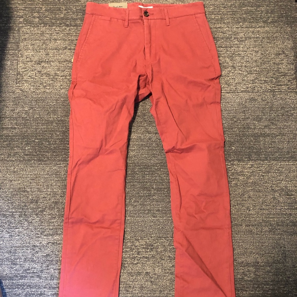 Men’s red chinos